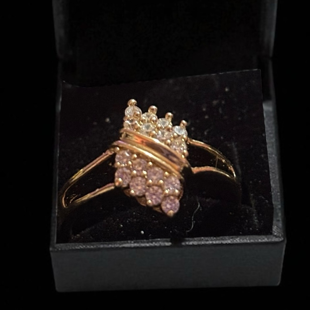 Gorgeous elegant ring